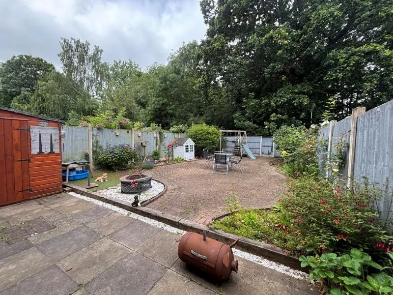 Forest Close, Tf5 Ola, photo 11