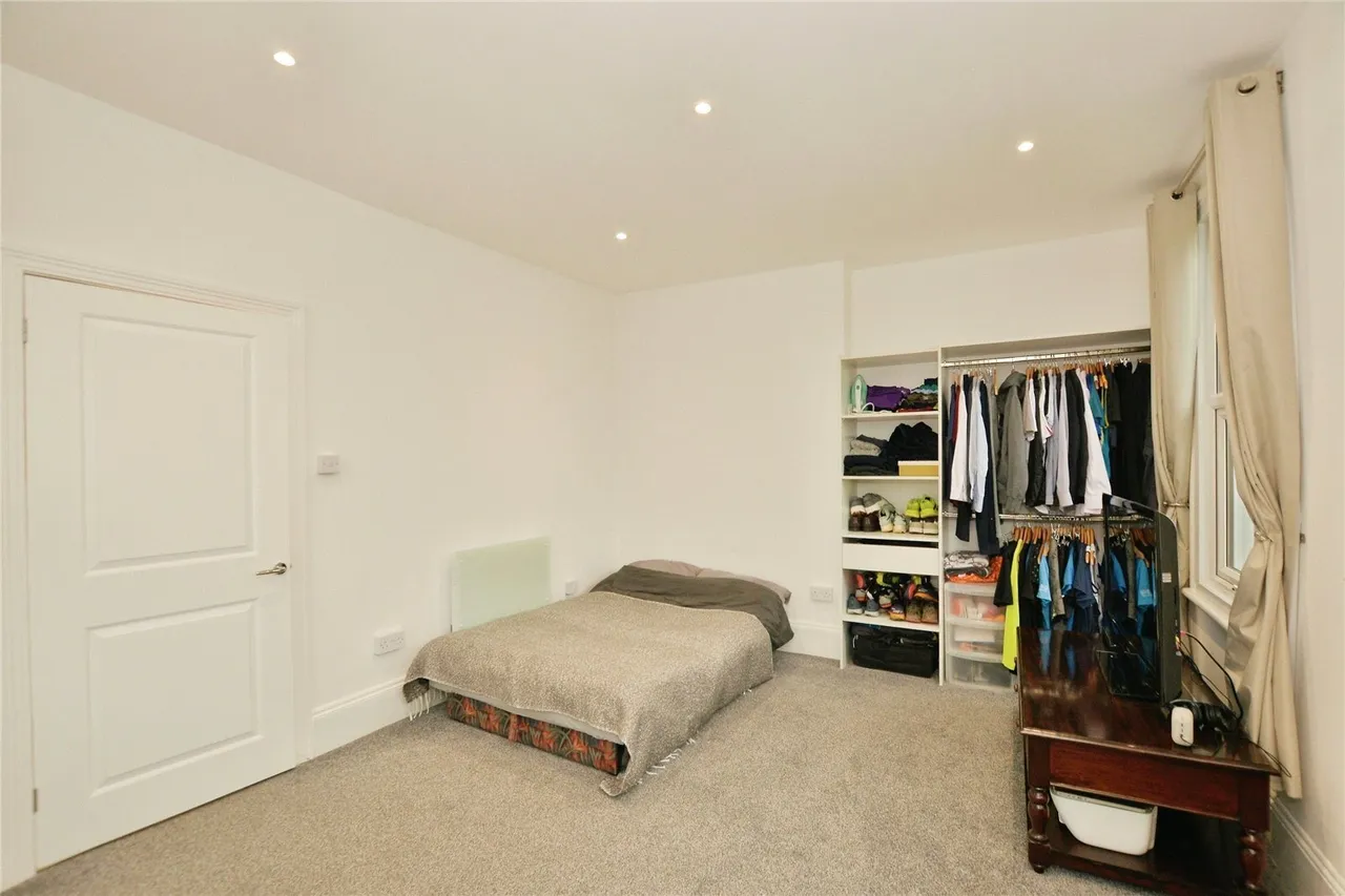 Bouverie Road West, Folkestone, Kent, CT20, photo 4