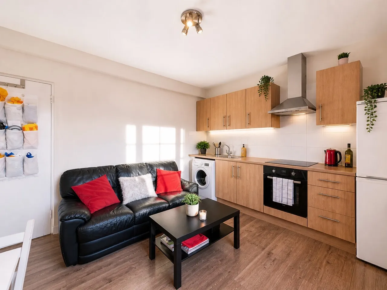 William Bonney Estate, London, SW4, photo 3