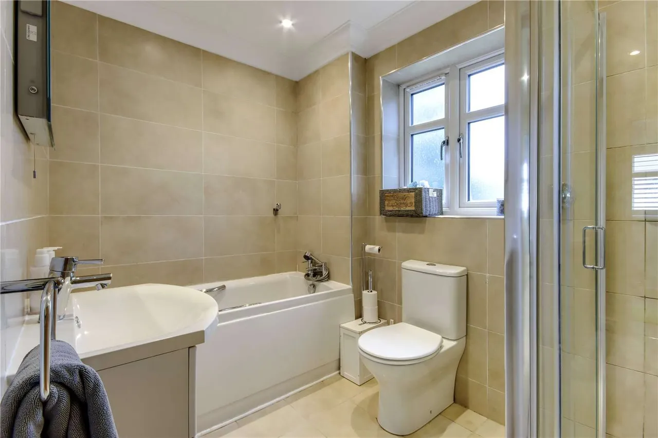 Kemsing Road, Wrotham, Sevenoaks, Kent, TN15 7BS, photo 10