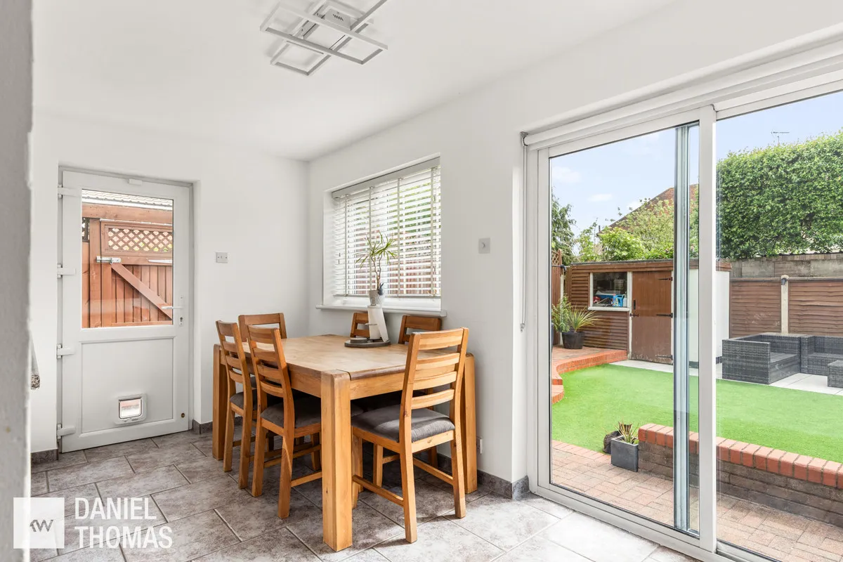 Valley Close, Waltham Abbey, EN9, photo 10