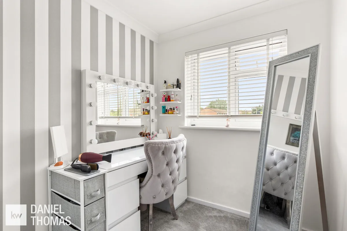 Valley Close, Waltham Abbey, EN9, photo 23