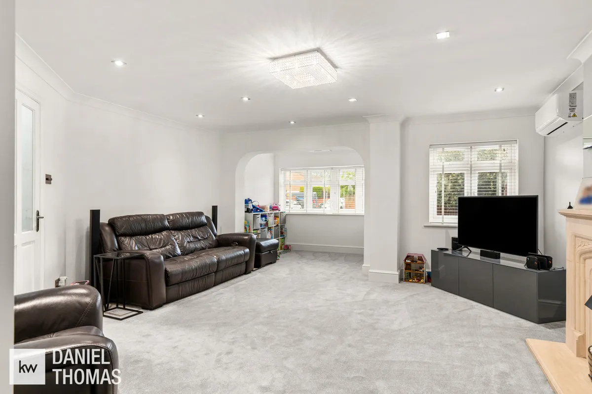 Valley Close, Waltham Abbey, EN9, photo 4