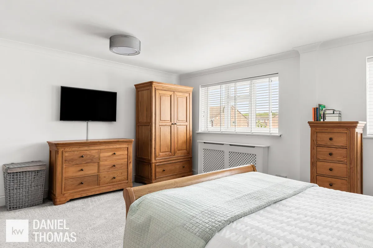 Valley Close, Waltham Abbey, EN9, photo 17