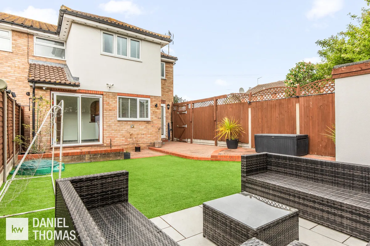 Valley Close, Waltham Abbey, EN9, photo 27