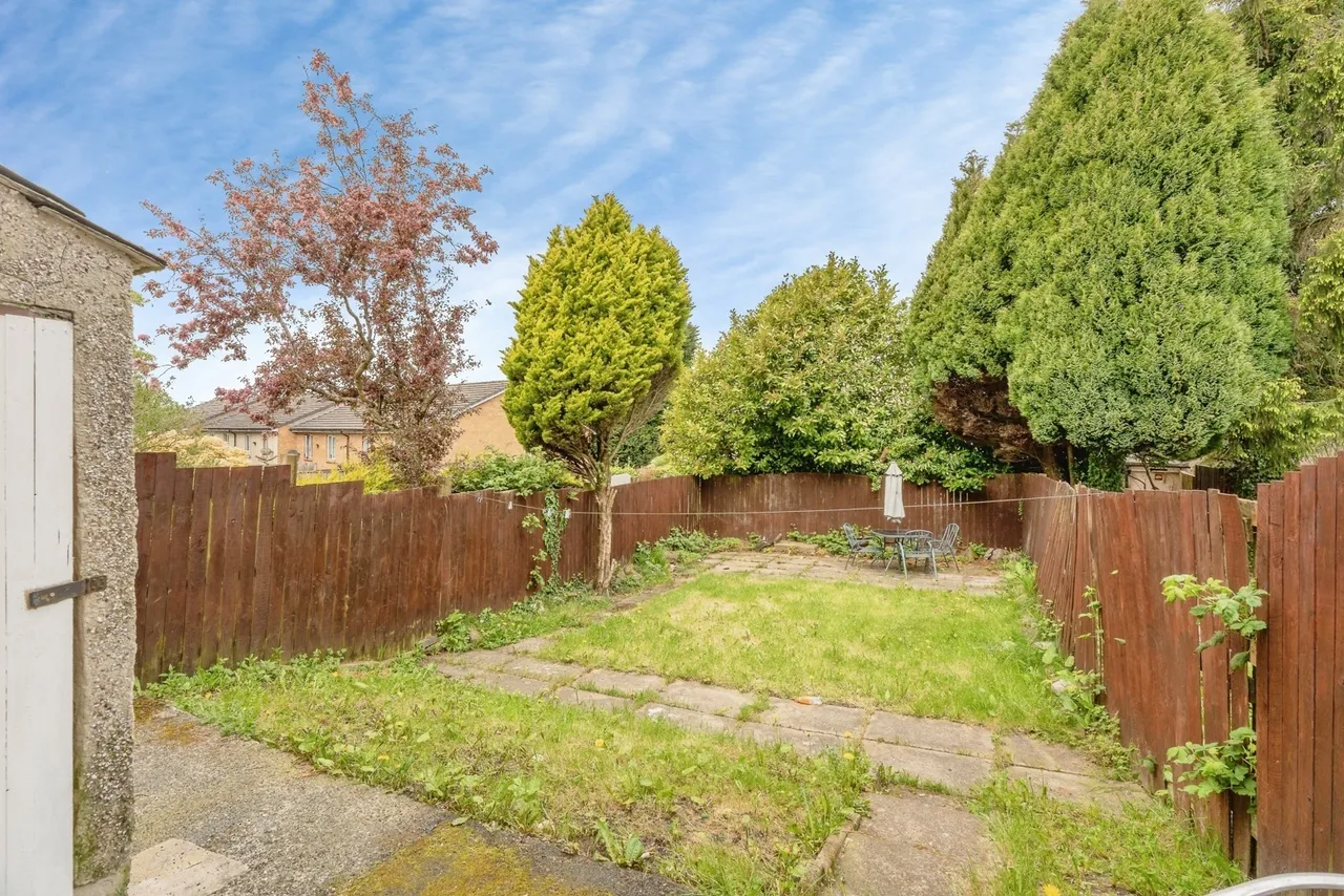 Halifax Road, Brierfield, Nelson, Lancashire, BB9, photo 4
