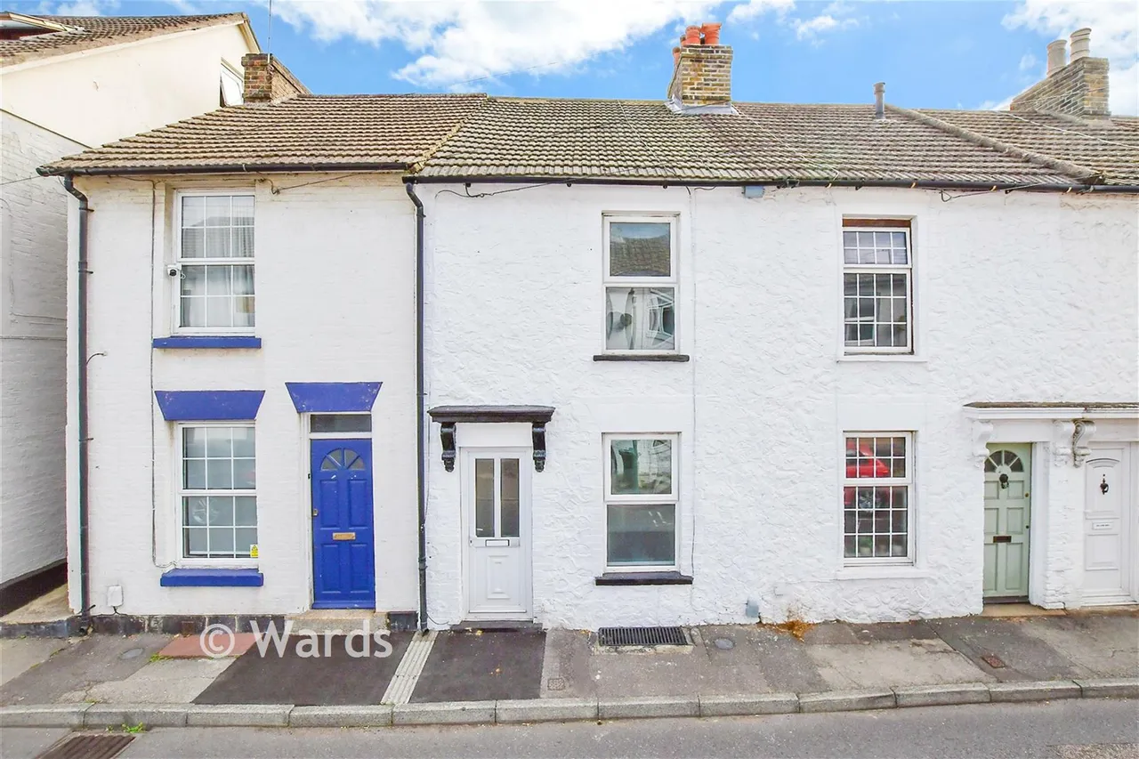 2 bed house for sale, Thornhill Place, Maidstone, ME14