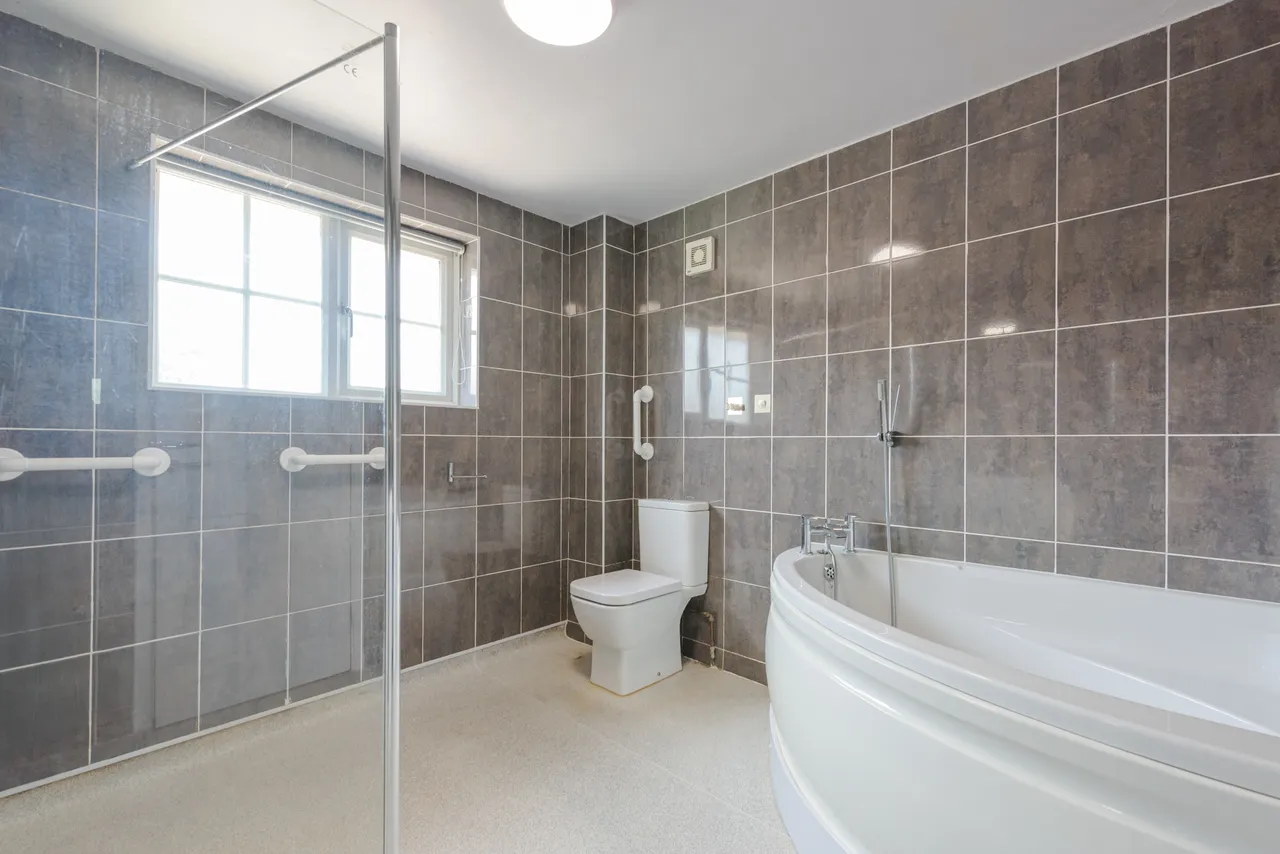 Jordan Close, Sutton Coldfield, B75, photo 17