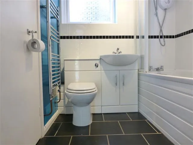 Blenheim Way, SG2, photo 9