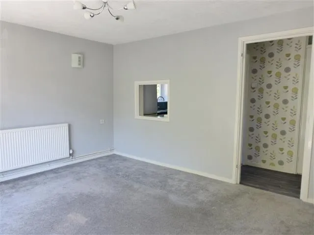Blenheim Way, SG2, photo 5