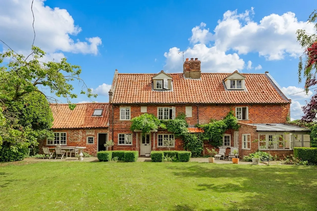 Fully Restored Grade II Listed Home i, photo 21