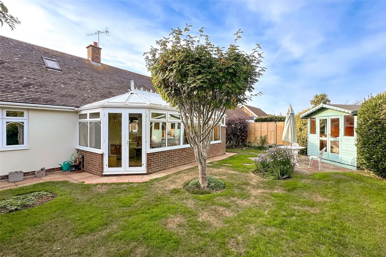 Rustington, Littlehampton, BN16, photo 5