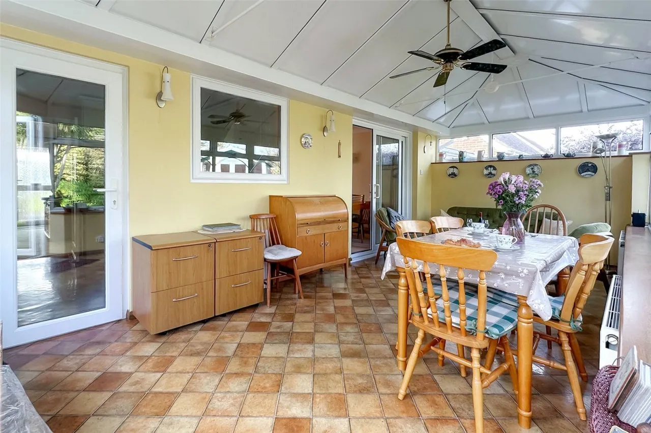 Rustington, Littlehampton, BN16, photo 22