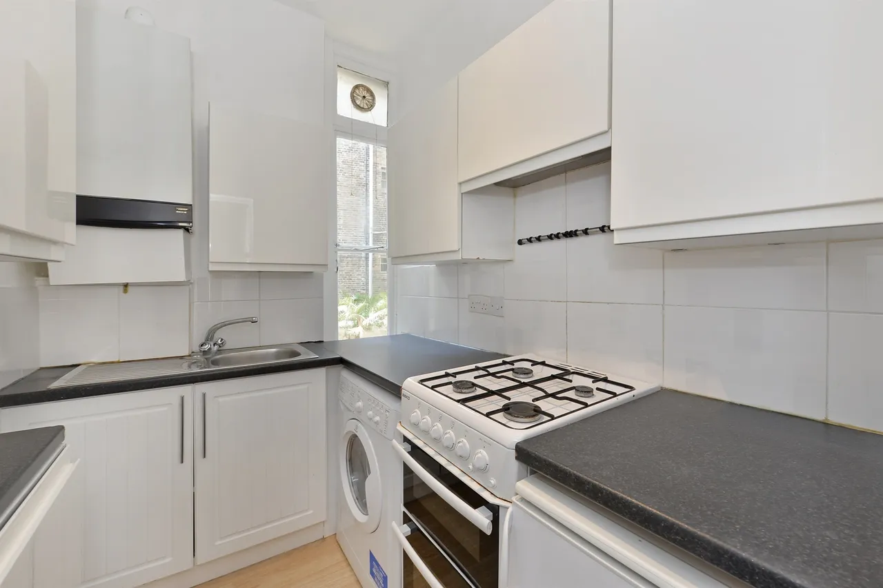 Finborough Road, London, photo 2