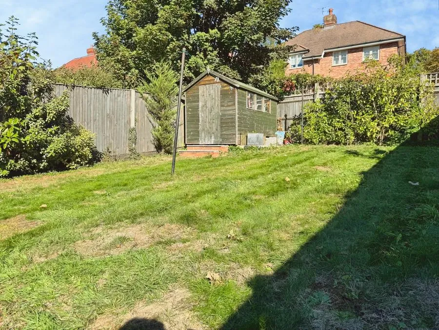 West Wycombe Road, High Wycombe, HP12, photo 16