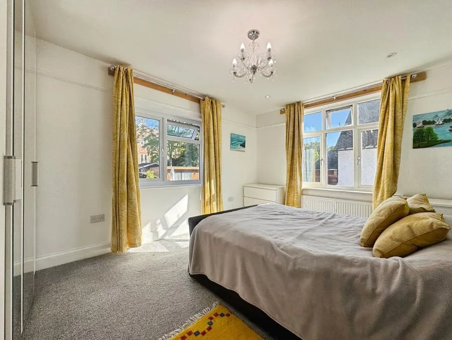 West Wycombe Road, High Wycombe, HP12, photo 6