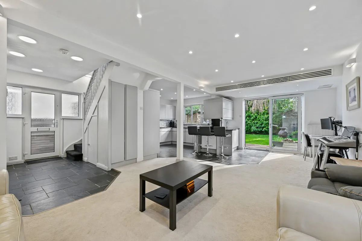 Downs Avenue, Pinner, HA5, photo 5