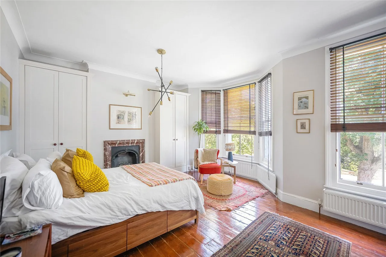 Ashchurch Grove, London, W12, photo 6