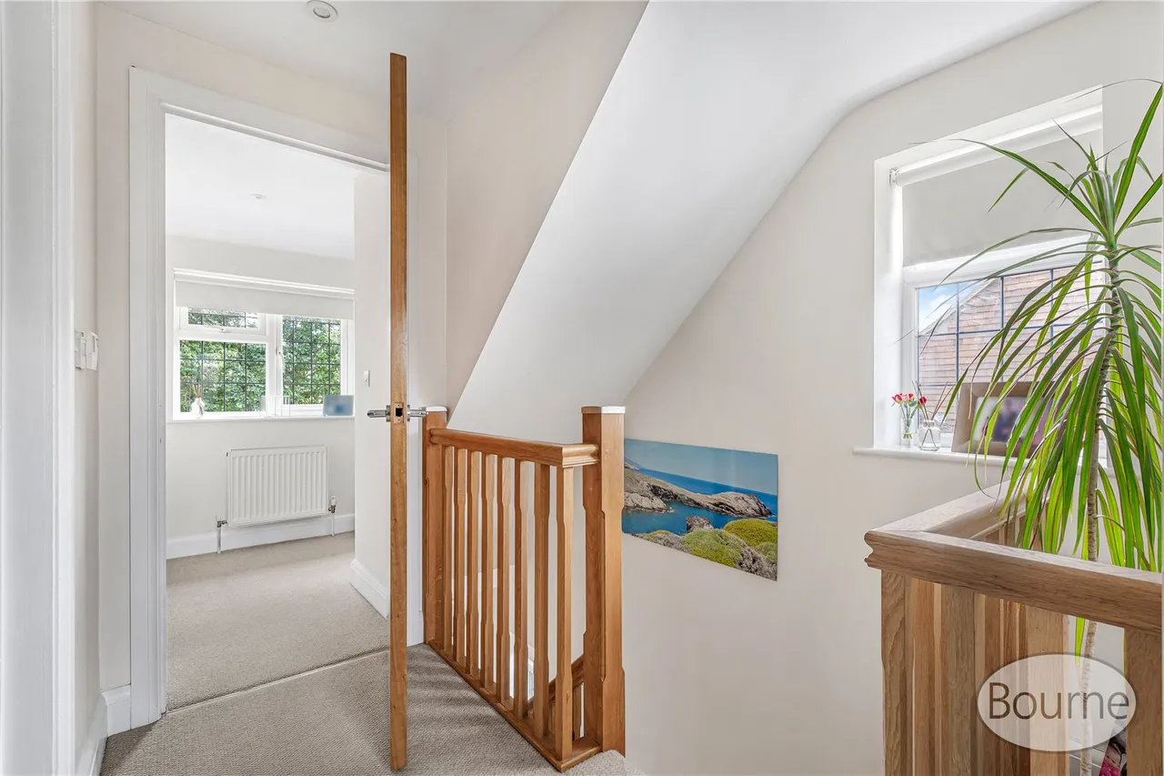 Juniper Close, Guildford, GU1, photo 14