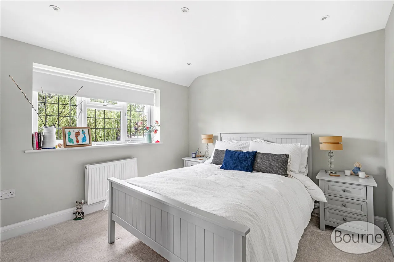 Juniper Close, Guildford, GU1, photo 7