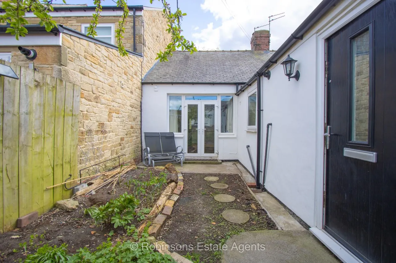 Newcastle Terrace, Framwellgate Moor, DH1, photo 13