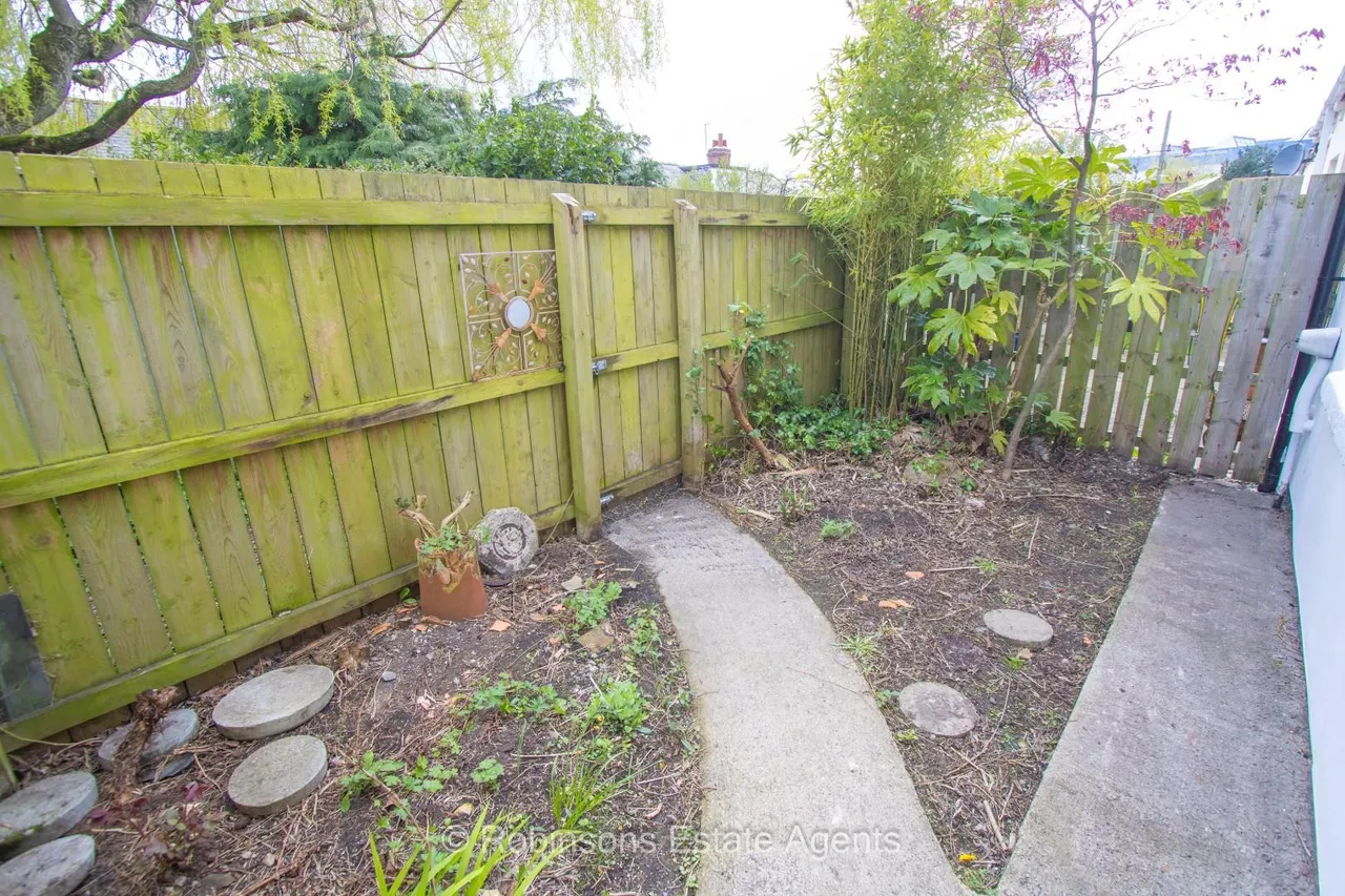 Newcastle Terrace, Framwellgate Moor, DH1, photo 11