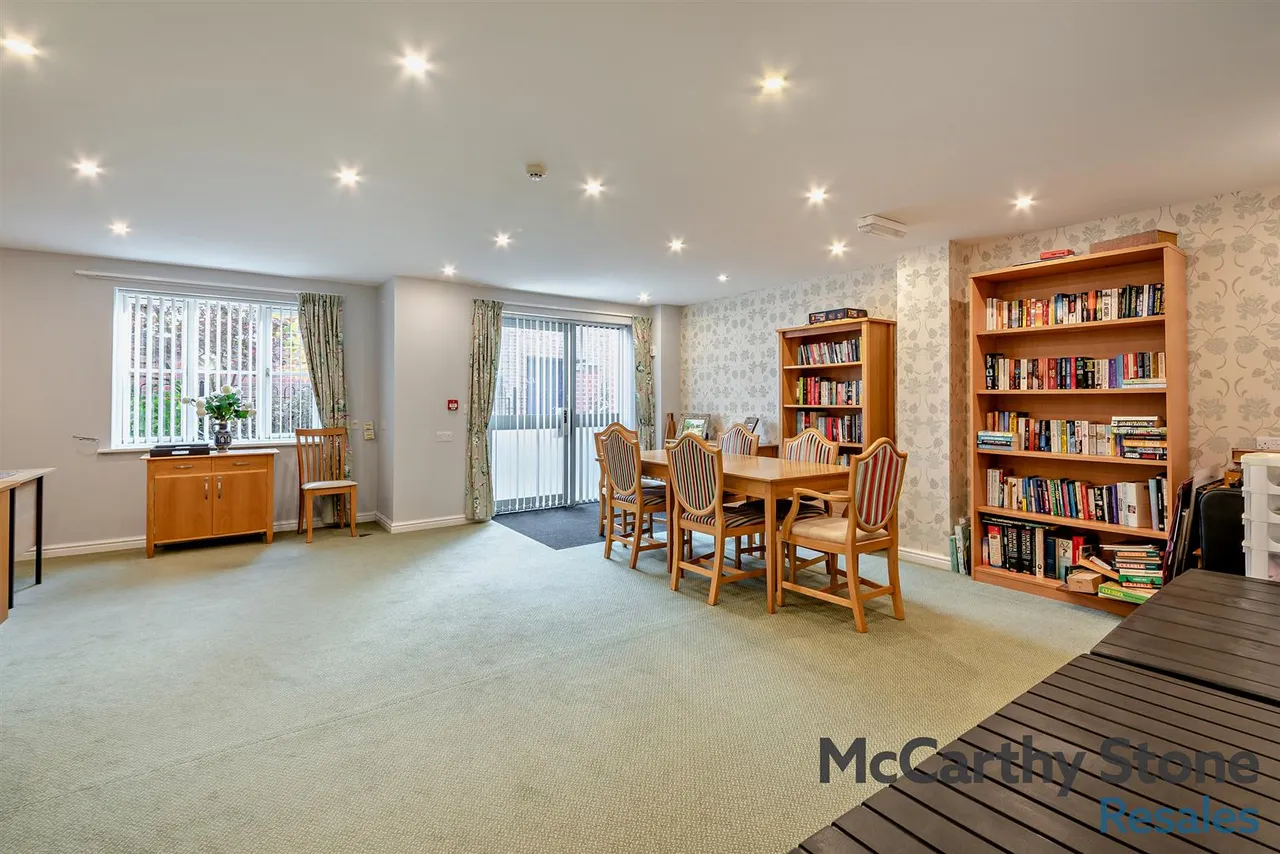 New Road, Basingstoke, RG21, photo 16