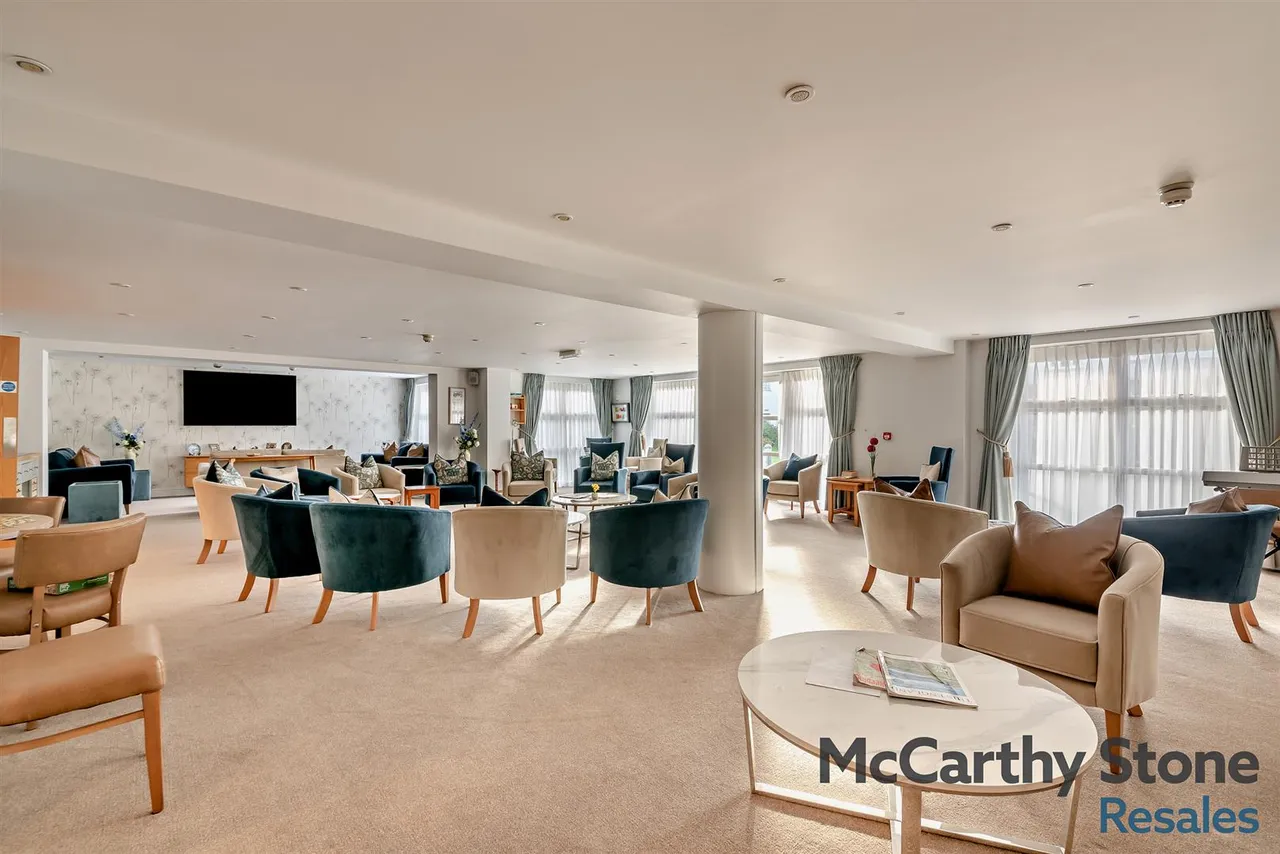 New Road, Basingstoke, RG21, photo 12