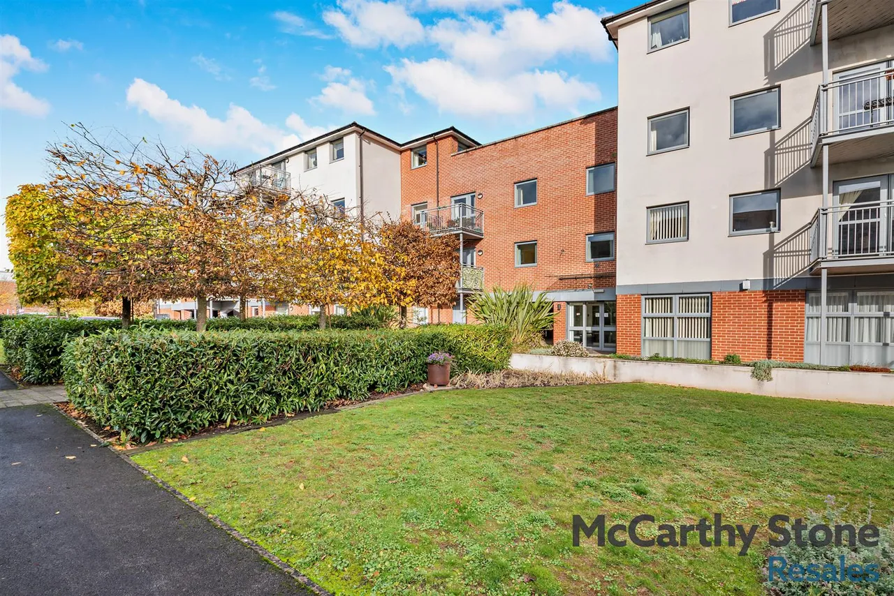 New Road, Basingstoke, RG21, photo 21