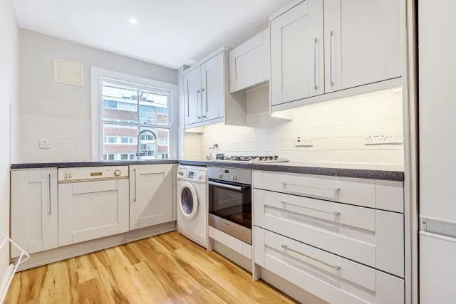 Marlborough Road, Richmond, TW10, photo 15