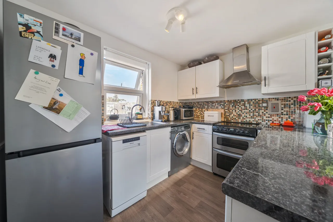 Pickworth Close, SW8, photo 6