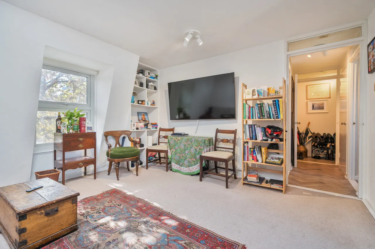 Pickworth Close, SW8, photo 11