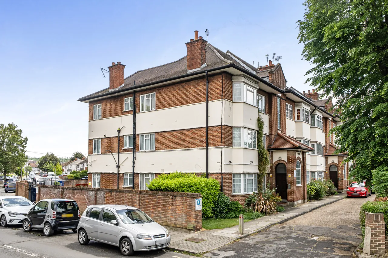 Alexandra Avenue, Harrow, HA2, photo 11