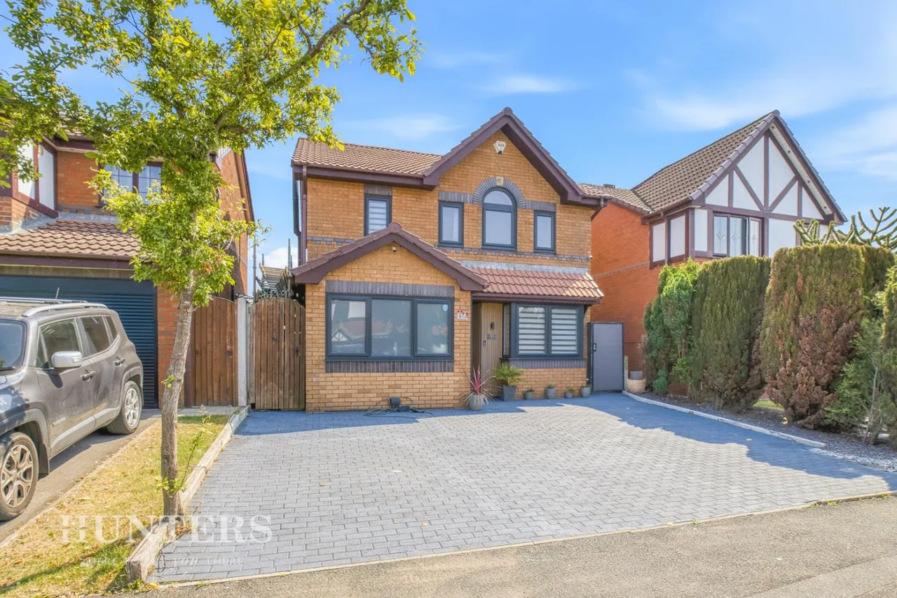 3 bed house for sale — Simkin Way, Oldham