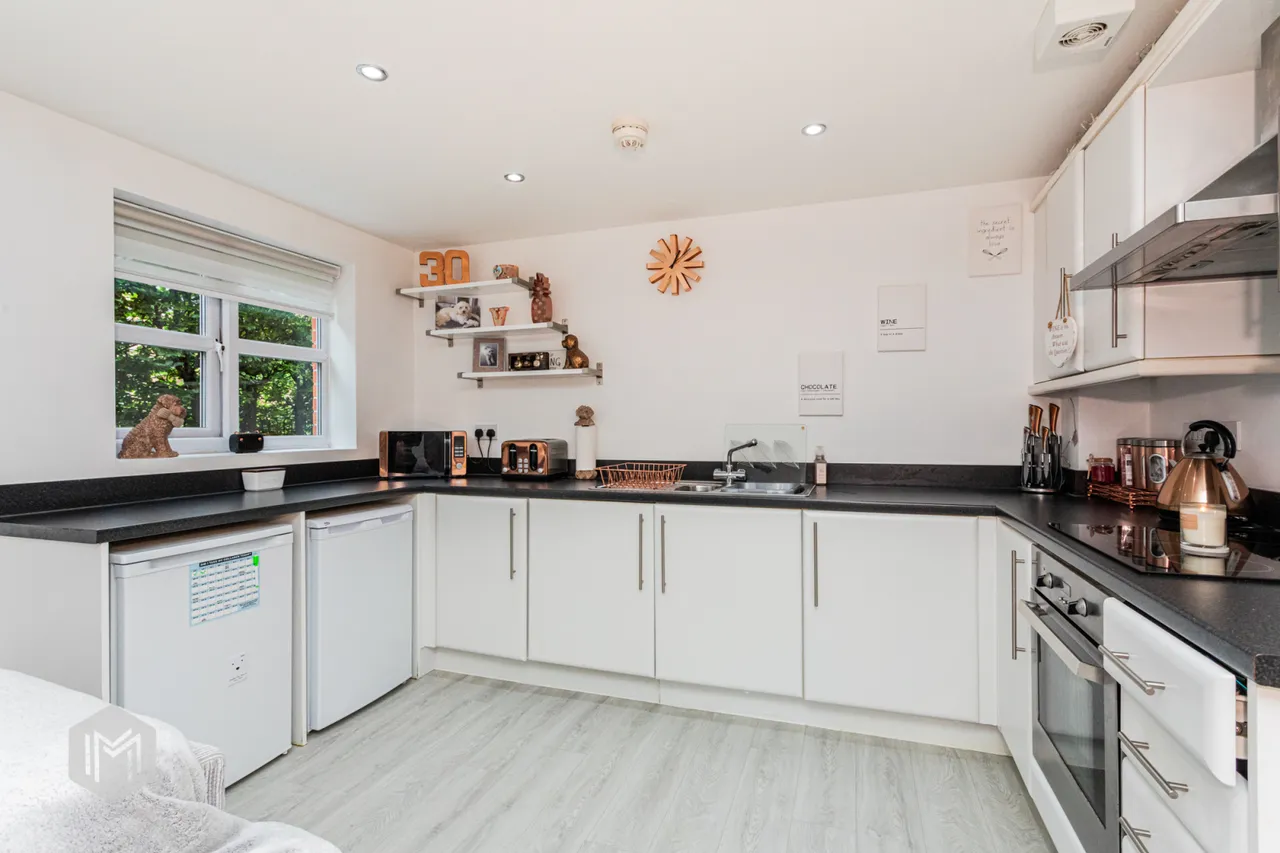 Apartment 1, 26 Thorncroft Avenue, Astley, Manchester, M29 7TA, photo 5