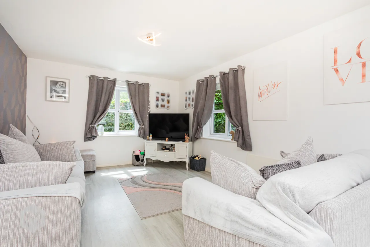 Apartment 1, 26 Thorncroft Avenue, Astley, Manchester, M29 7TA, photo 3