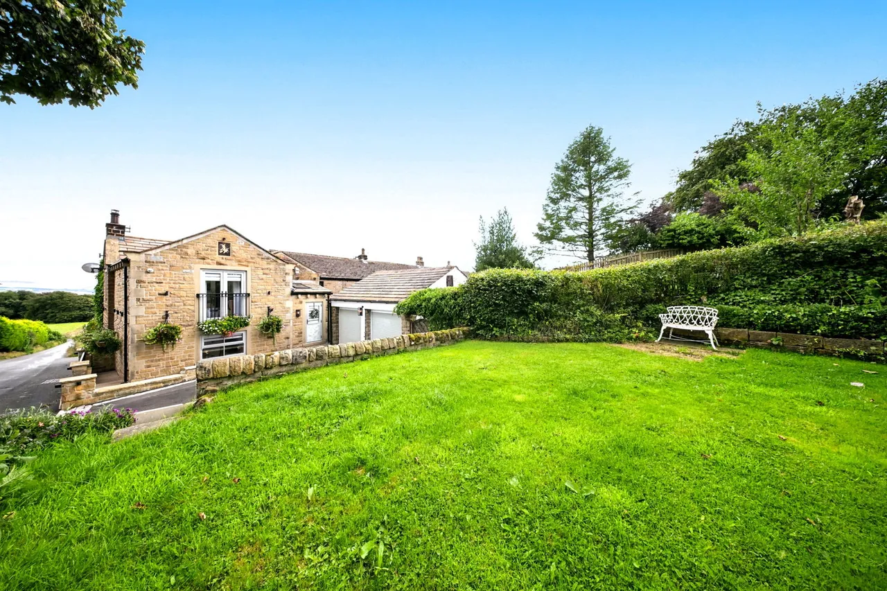 Heights Lane, Fence, BB12, photo 23