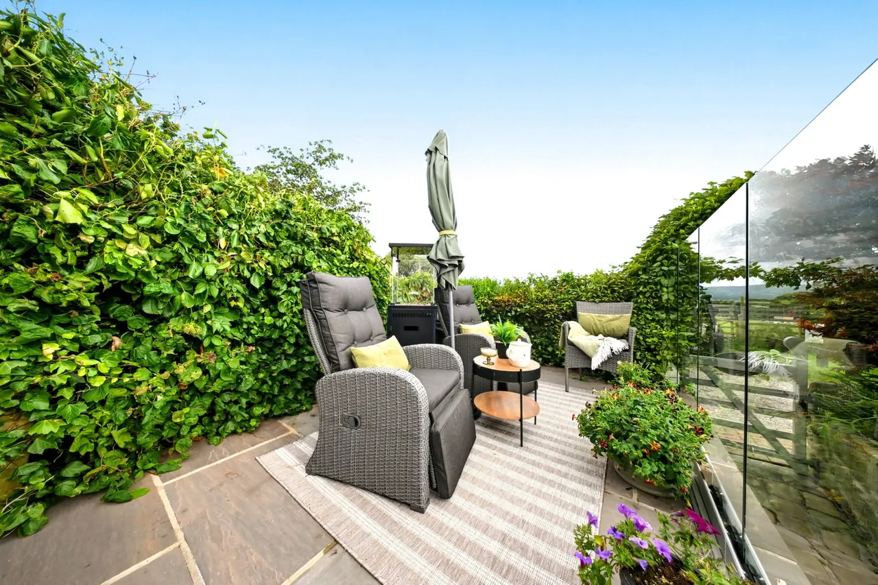 Heights Lane, Fence, BB12, photo 57