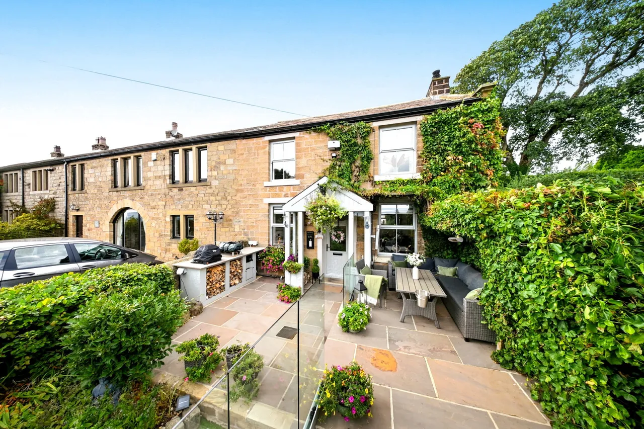 Heights Lane, Fence, BB12, photo 2