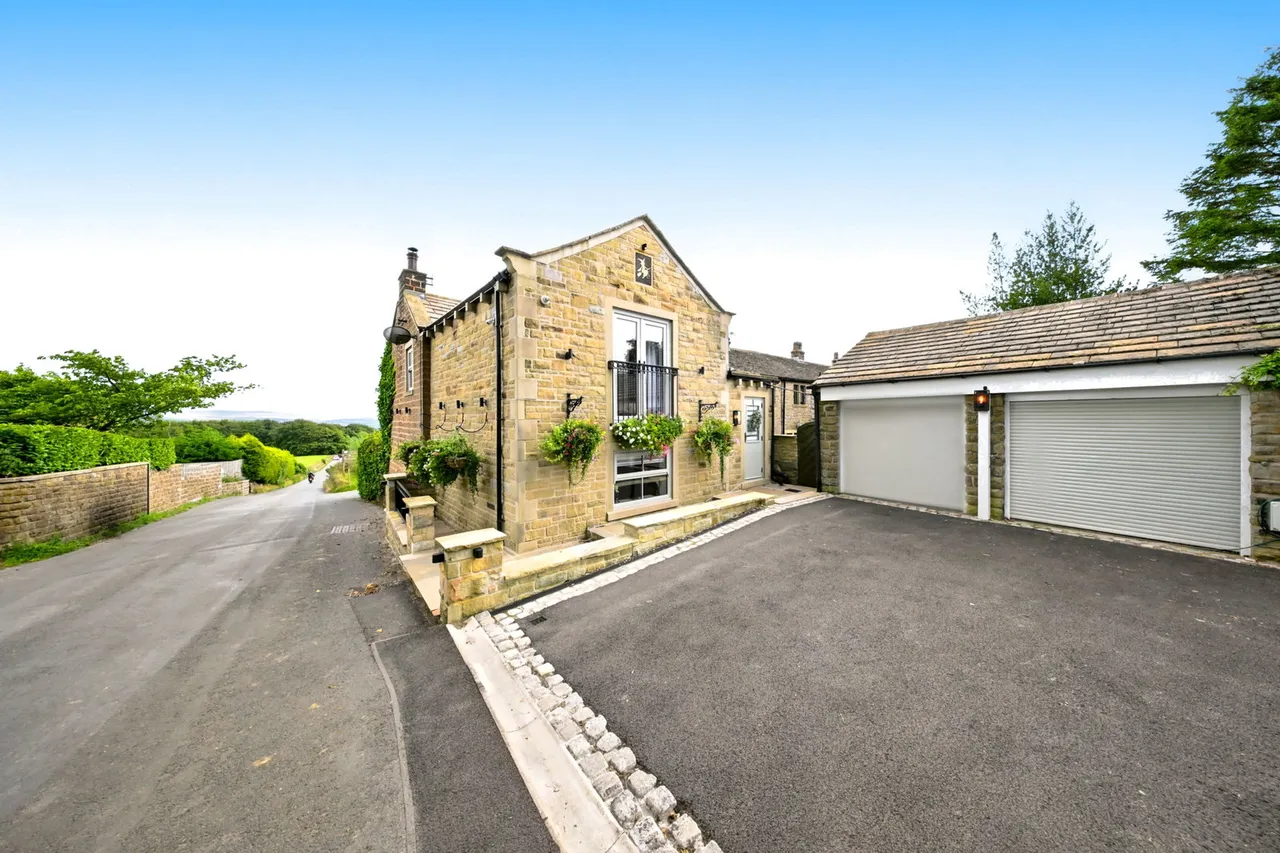 Heights Lane, Fence, BB12, photo 22