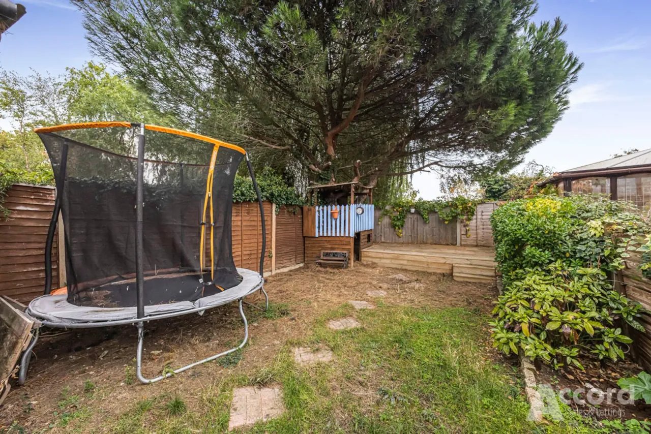 Chelmsford Avenue, Romford, RM5, photo 14
