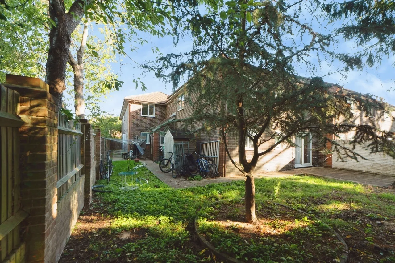 St. Faiths Close, Gosport, PO12, photo 8