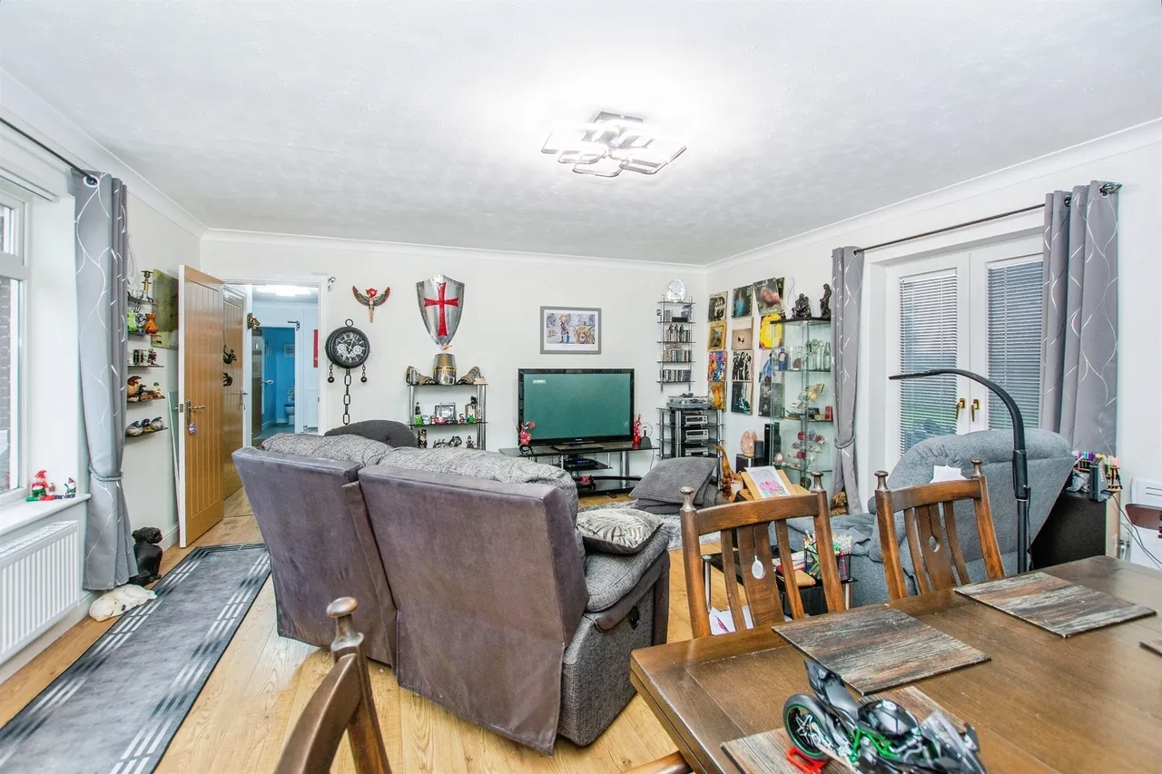 Front Road, Murrow, PE13, photo 6