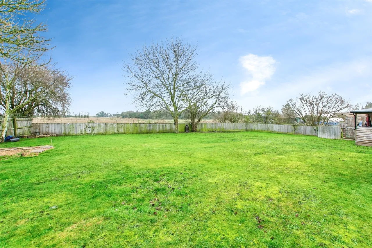 Front Road, Murrow, PE13, photo 14