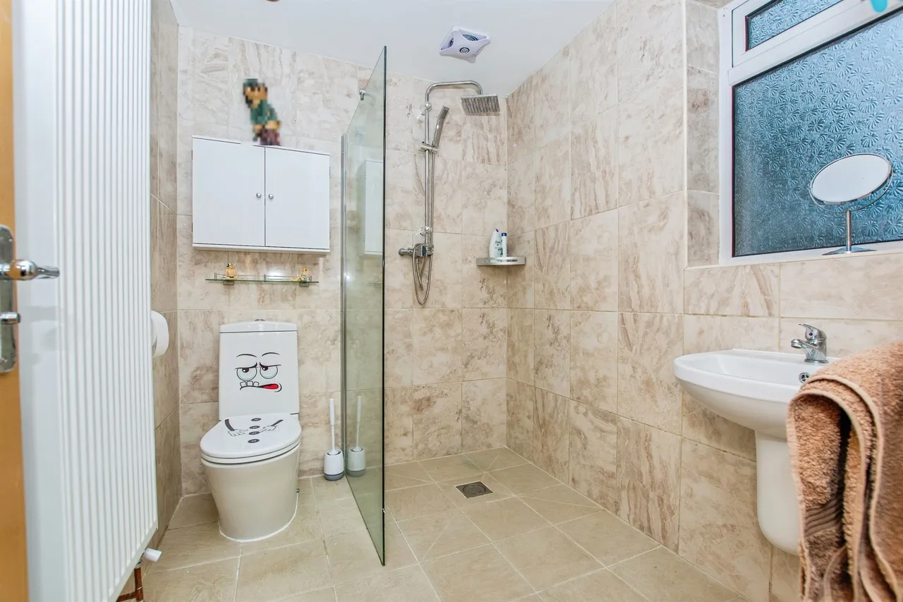 Front Road, Murrow, PE13, photo 13