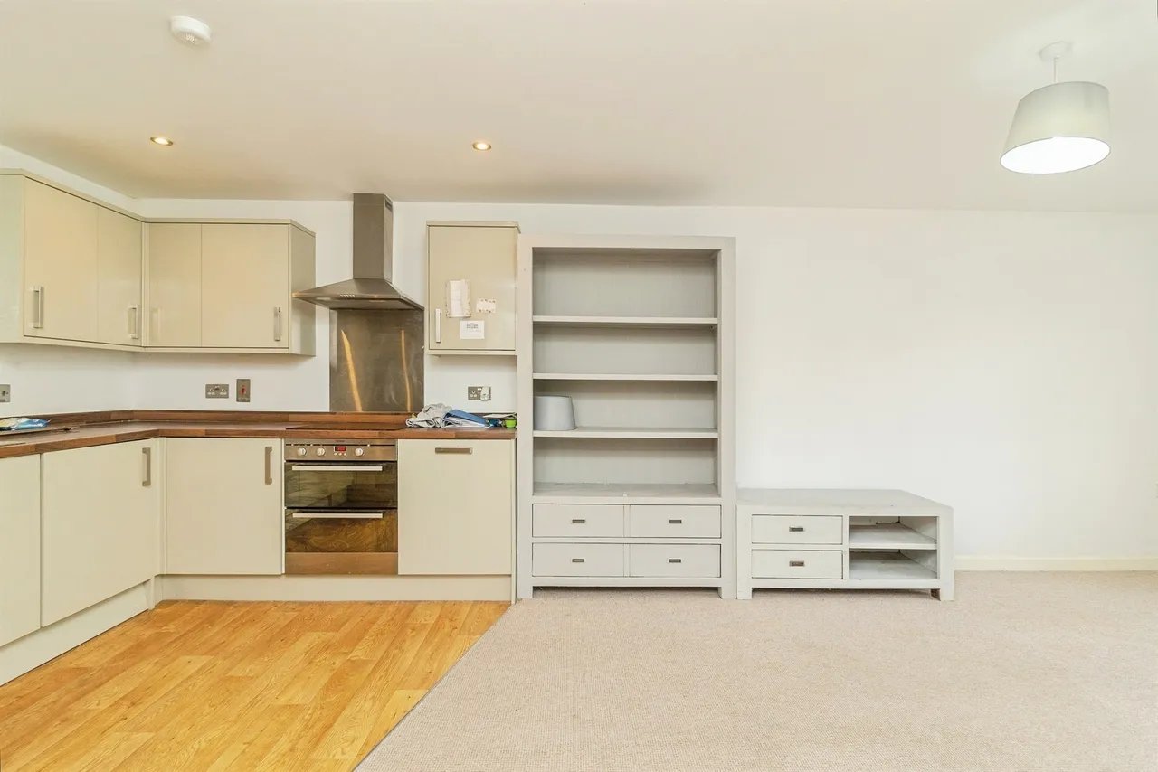 Bunkers Crescent, Bletchley, MK3, photo 4