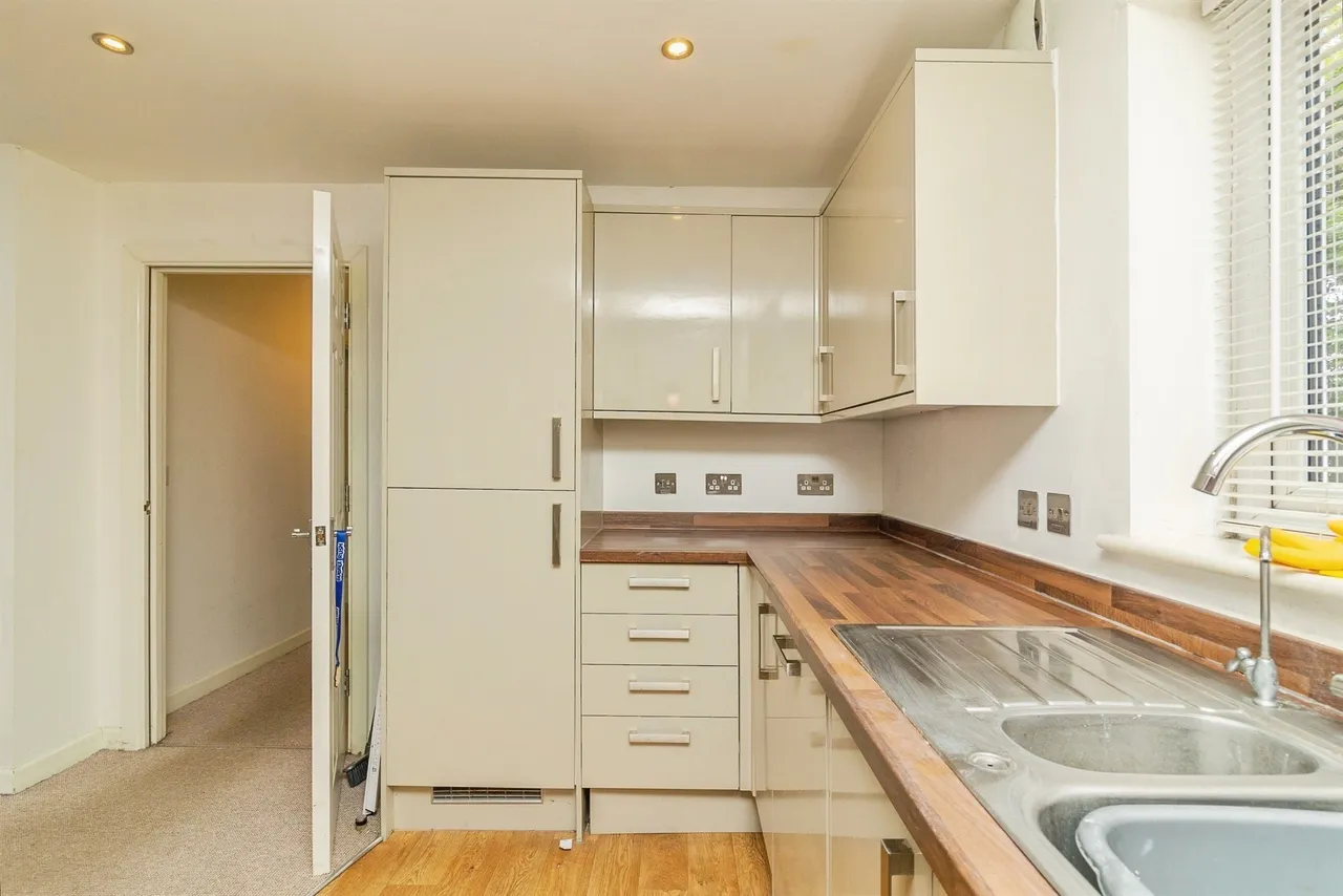 Bunkers Crescent, Bletchley, MK3, photo 5