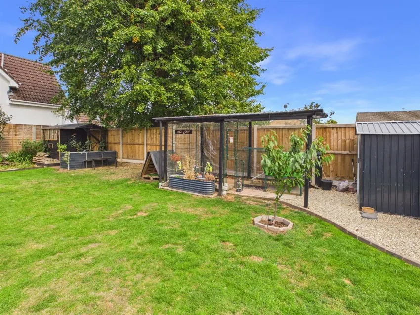 Colerne Drive, Hucclecote, photo 23