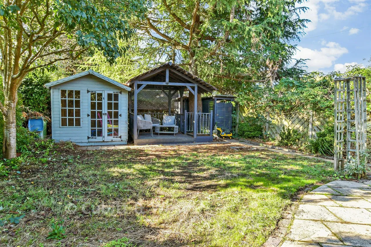Hornbuckles Close, South Chailey, BN8, photo 15