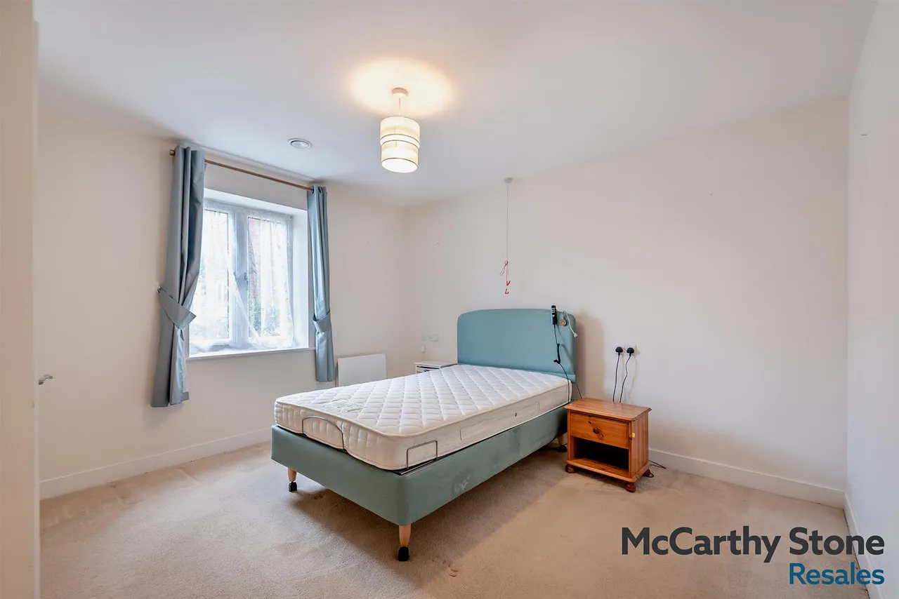 The Moors, Thatcham, RG19, photo 7